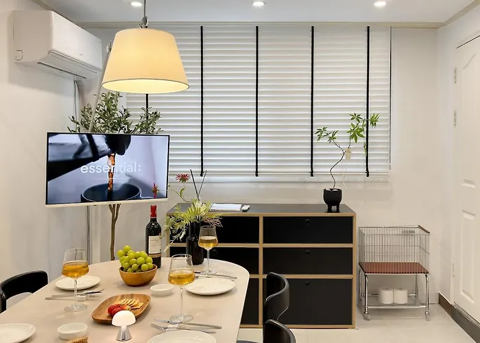 Villa Stay Aneuk, Private Villa, Gangnam , Seonjeongneung Station, Line 9, Sinbundang Line *