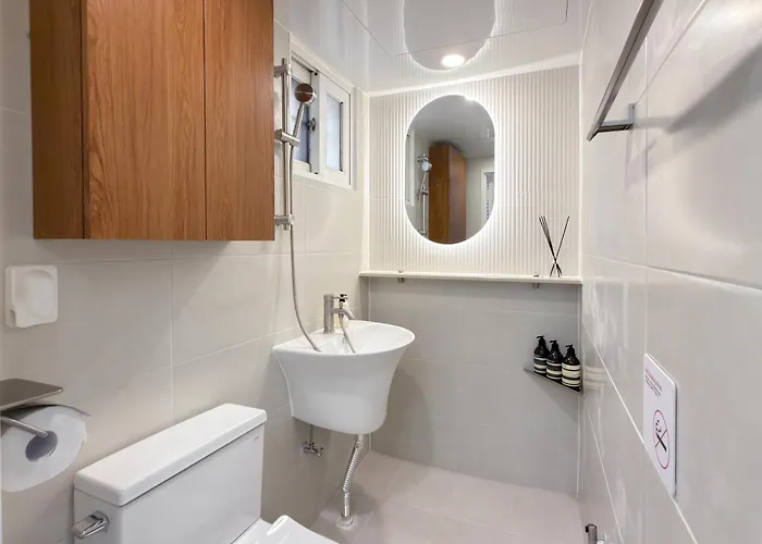 Aneuk, Private Villa, Gangnam , Seonjeongneung Station, Line 9, Sinbundang Line * Séoul